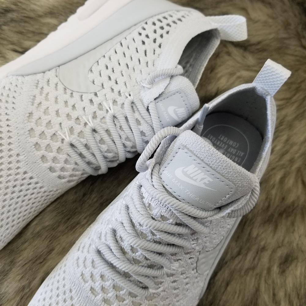 Nike Air Max Thea Ultra Flyknit - Picture 6 of 8